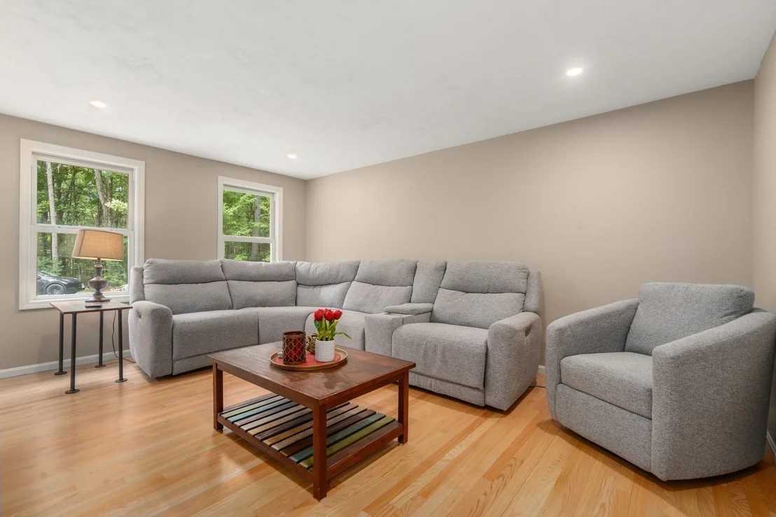 Photo of 181 Sterling Rd