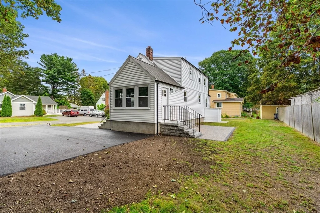 Photo of 7 Morgan Rd