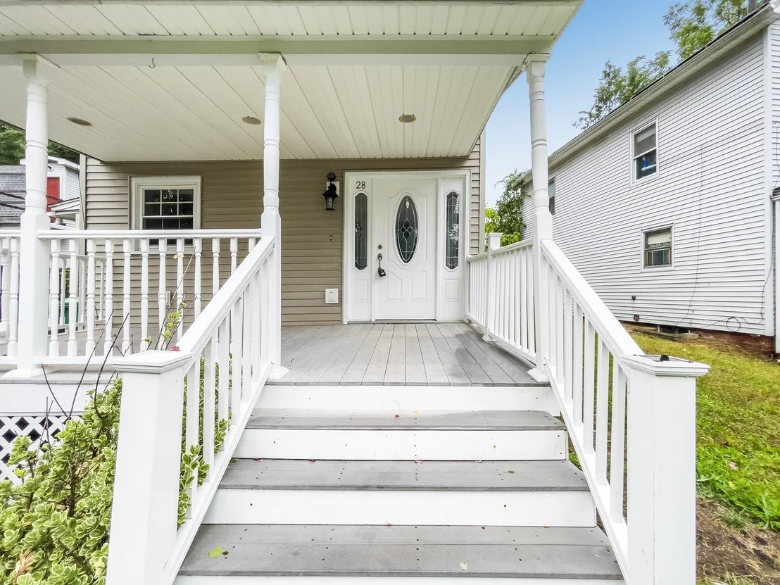 Photo of 28 Wells Ave