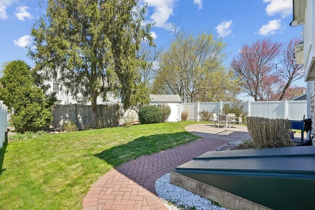 Photo of 12 Hawley Rd