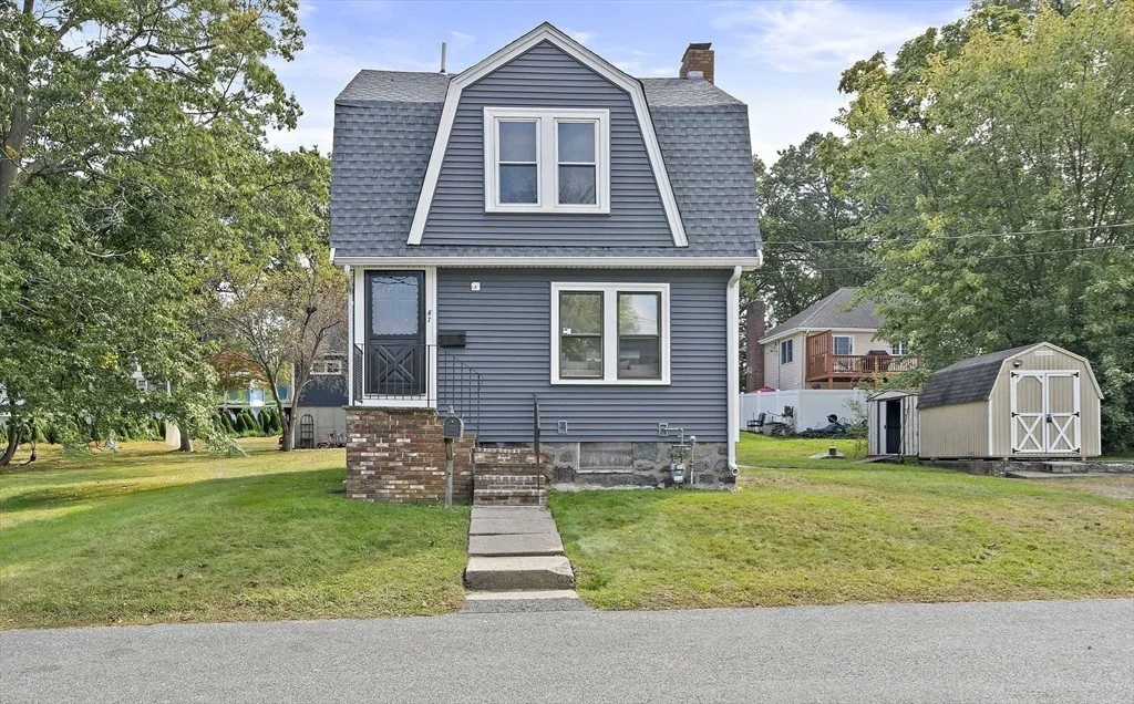 Photo of 67 Somerville Ave