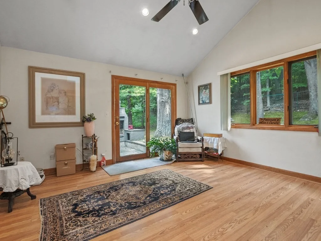 Photo of 124 Sibley Road