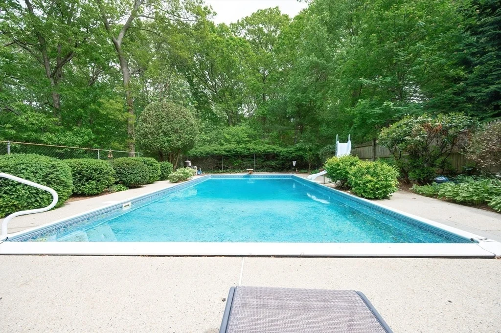 Photo of 69 Stonybrook Dr