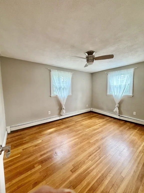 Photo of 57 Laurel Ln
