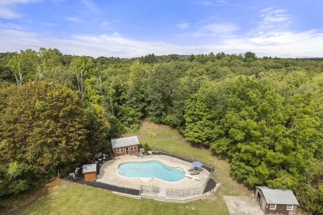 Photo of 444 Clapboardtree Street