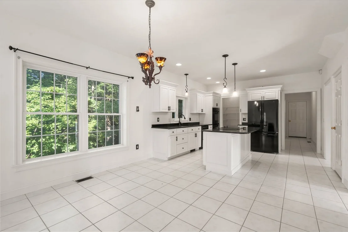 Photo of 34 Laurelwood Dr