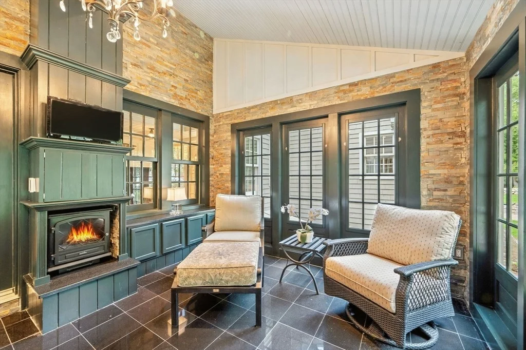 Photo of 14 Alderbrook Drive