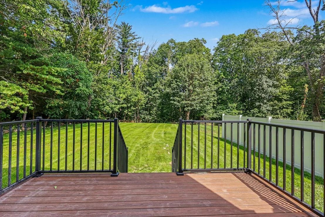 Photo of 7B Lakeshore Dr