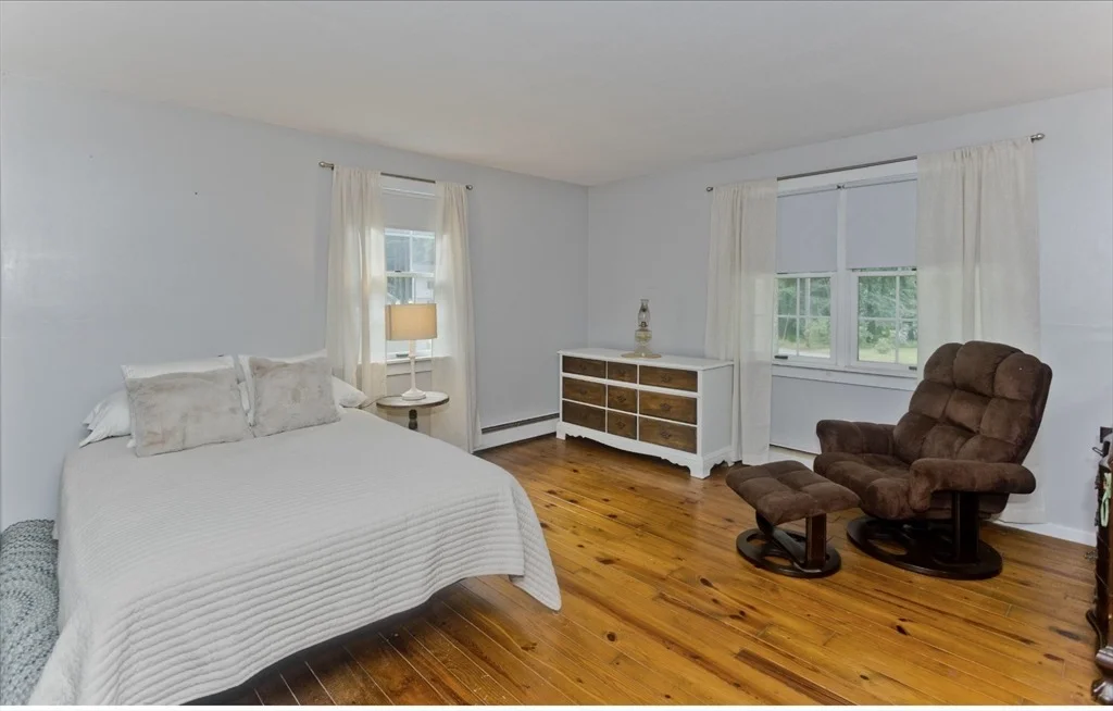 Photo of 4 Caroline Cir
