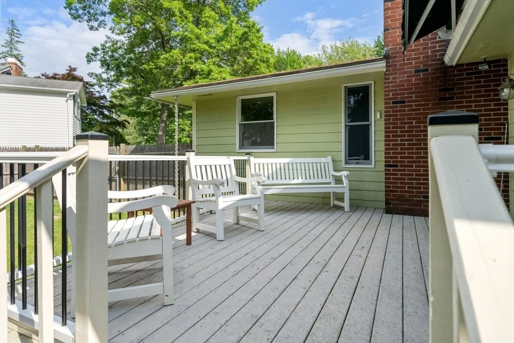 Photo of 21 Cedarcrest Rd