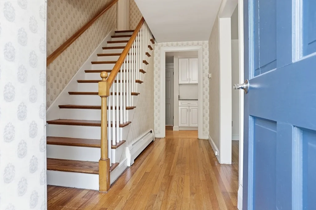 Photo of 76 Alcott St