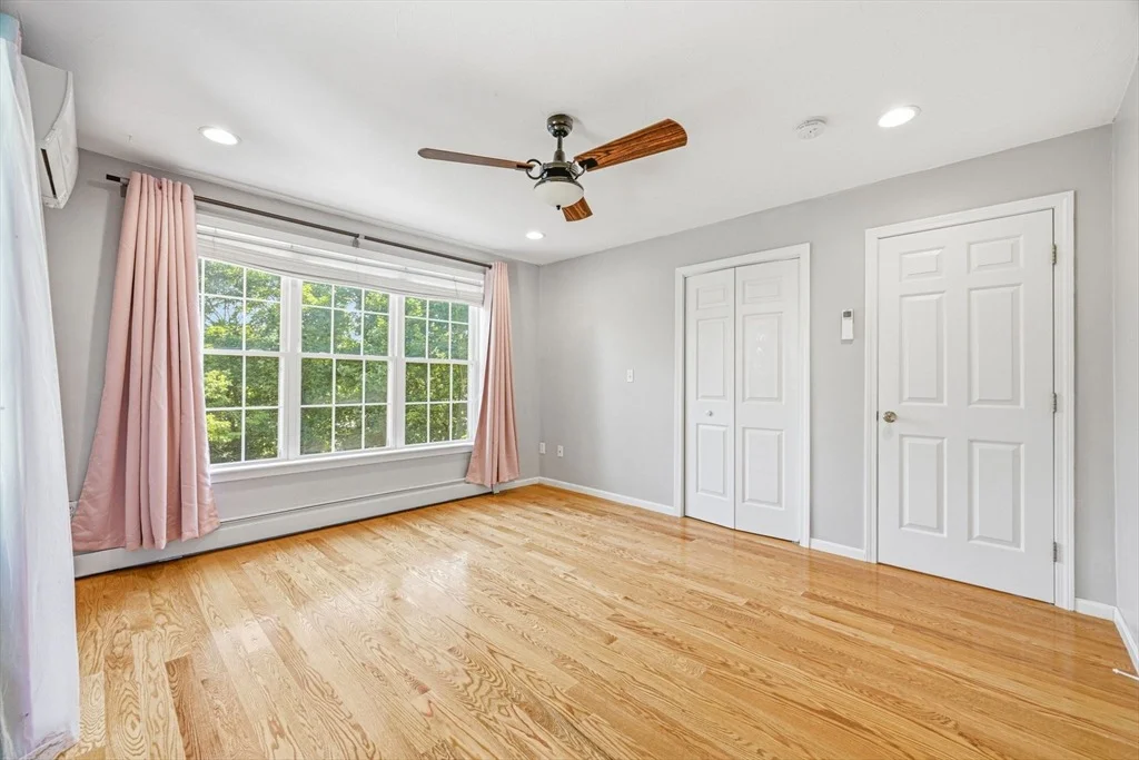 Photo of 77 Thayer Rd