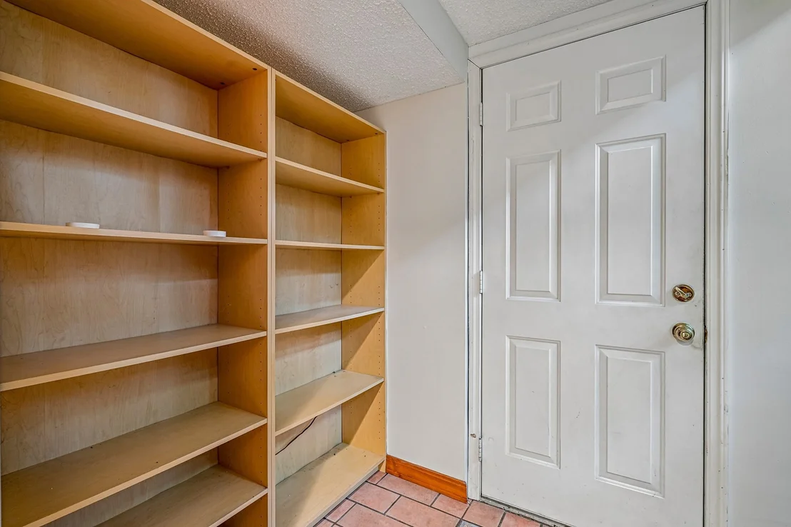 Photo of 35 Davidson Ave