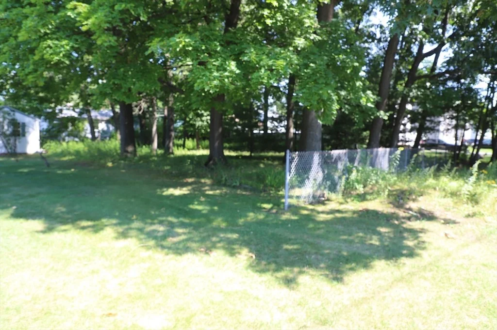 Photo of 25 Peer St.