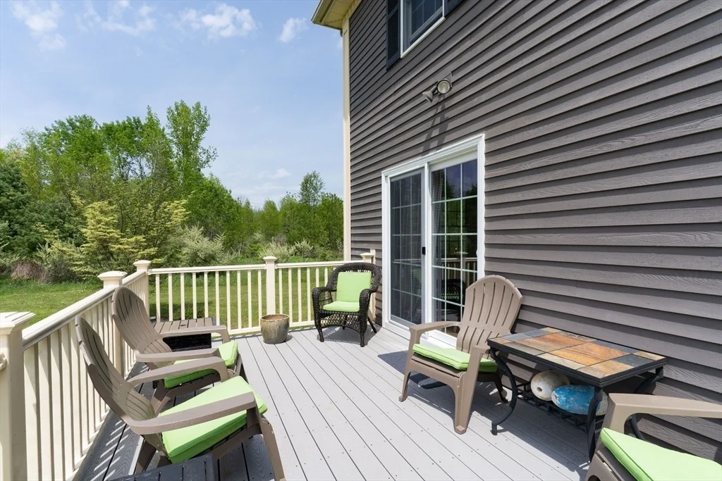 Photo of 147 Oakham Rd