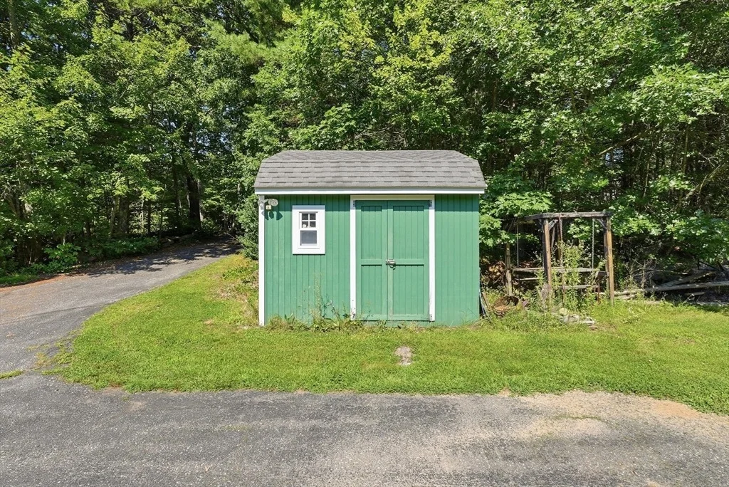 Photo of 77 Old Gilbertville Rd