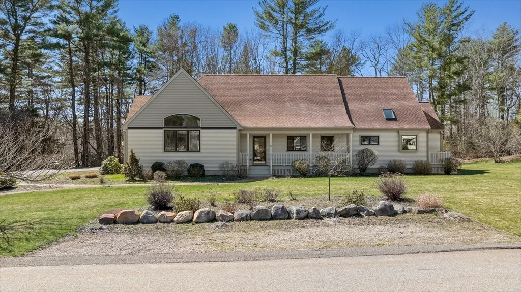 Photo of 3 Christopher Ln