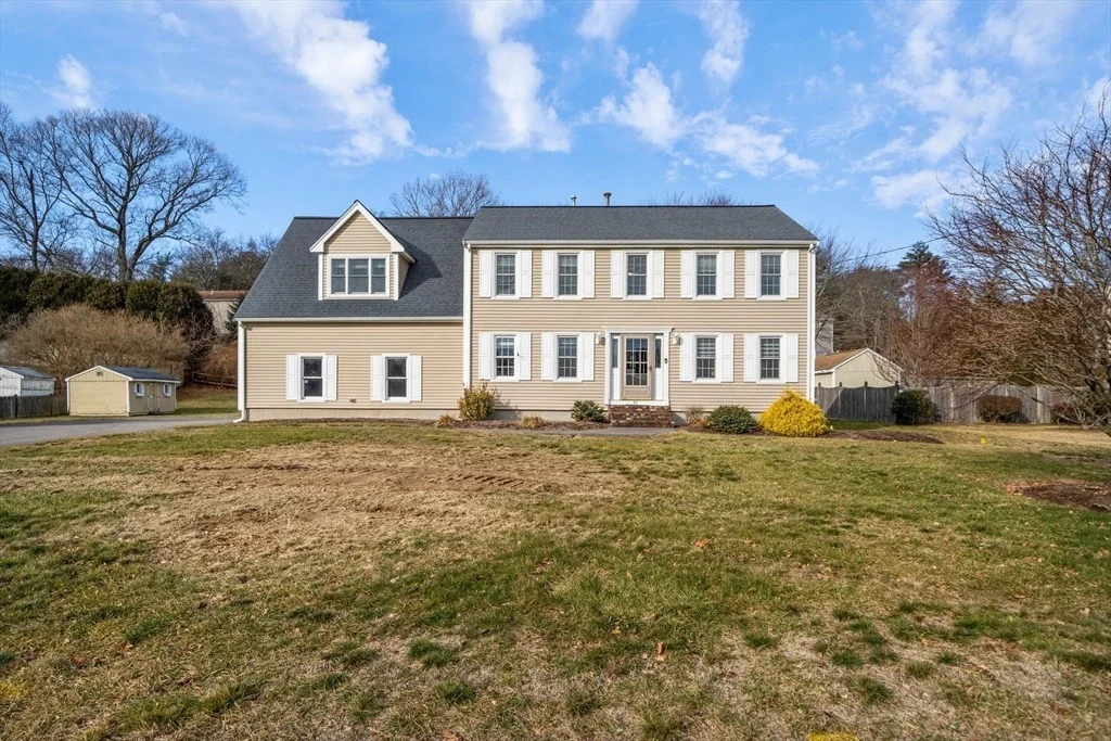 Photo of 35 Nelson Dr