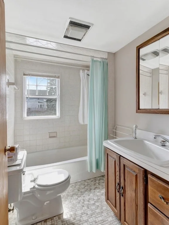 Photo of 10 Allison Rd