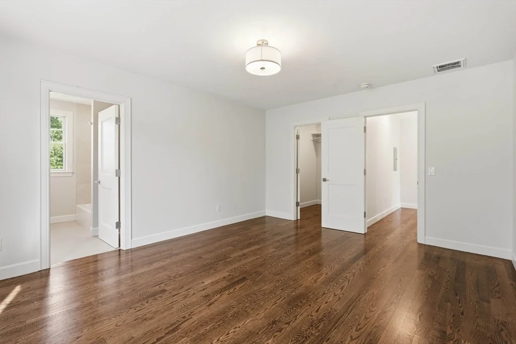 Photo of 131 Maple Street