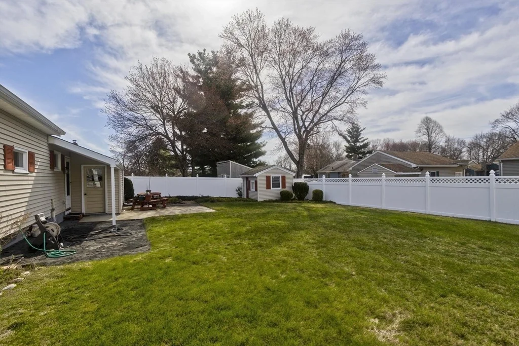 Photo of 83 Mayflower Ave