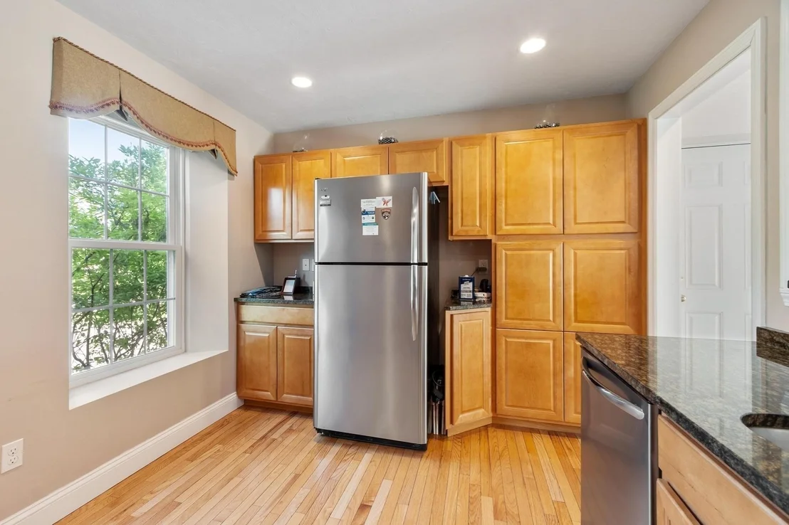 Photo of 2 Adams Cir (Devens)