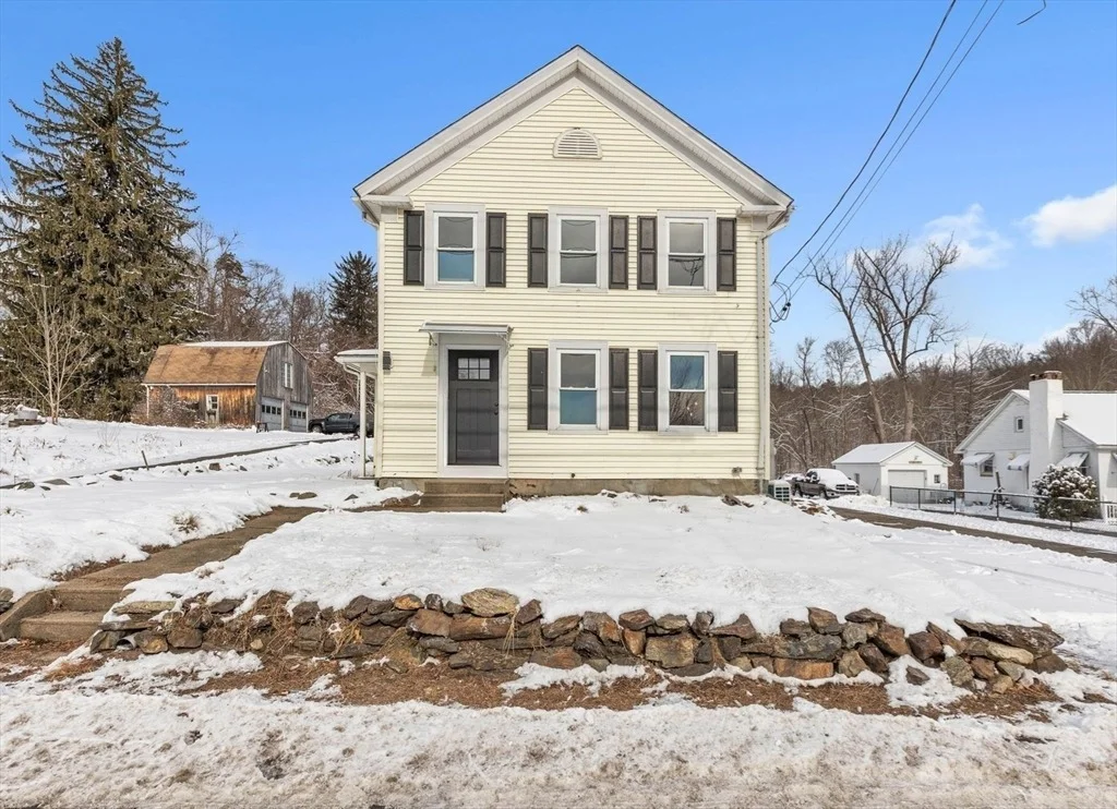 Photo of 3264 Boston Road
