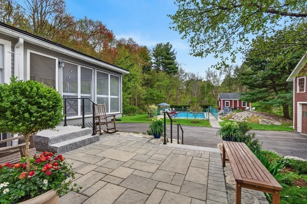 Photo of 14 Ballardvale Rd