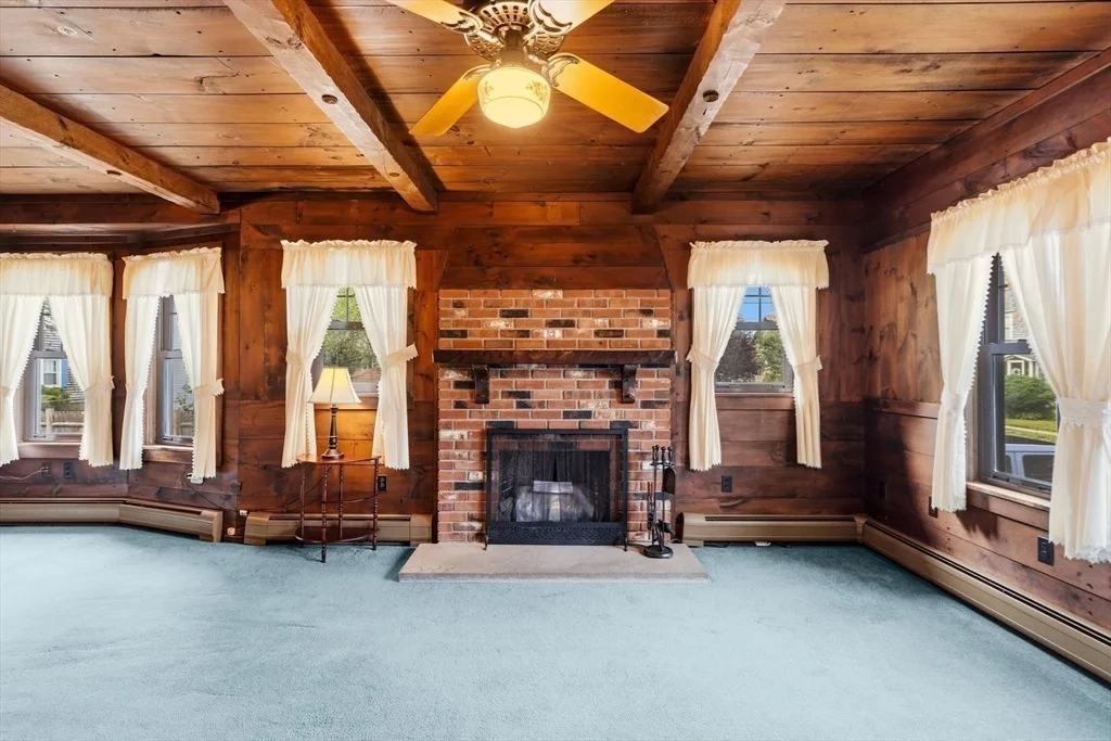 Photo of 73 Chestnut St