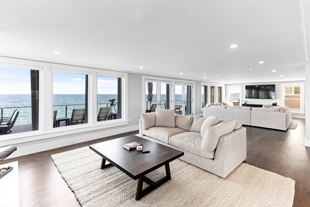 Photo of 65 Surfside Rd
