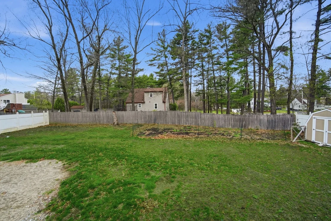 Photo of 71 Sun Valley Rd