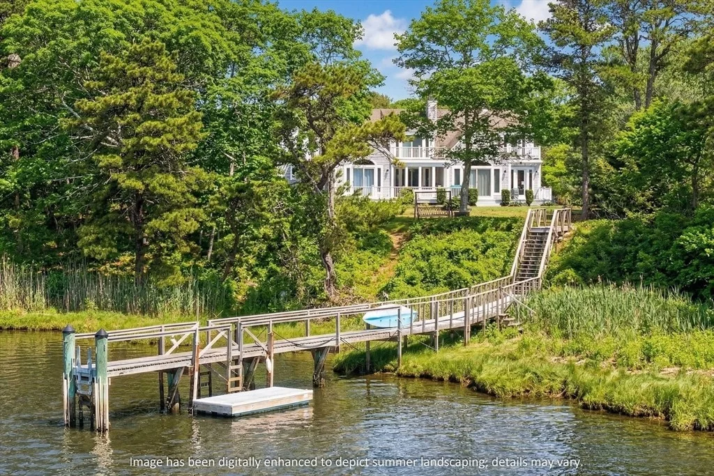 Photo of 359 Santuit Road