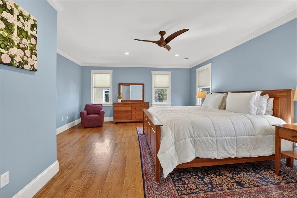 Photo of 176 Melrose Avenue