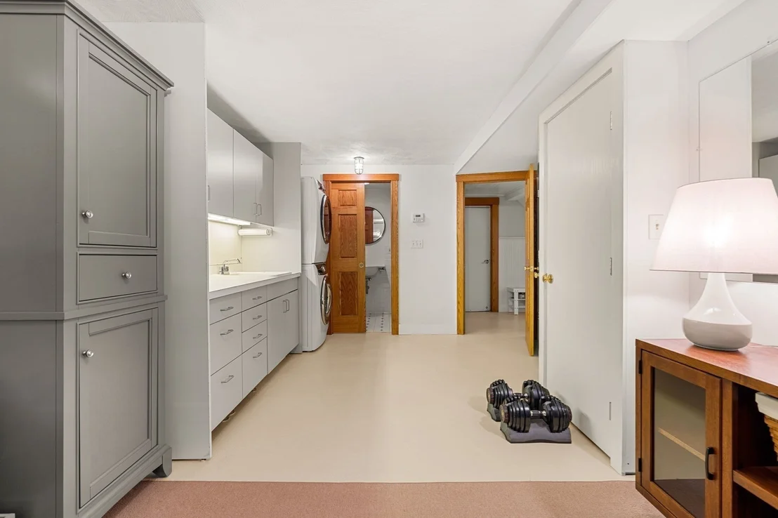 Photo of 5 Willowdale Rd