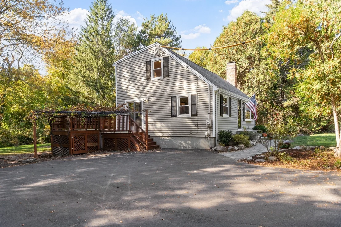 Photo of 390 North Rd