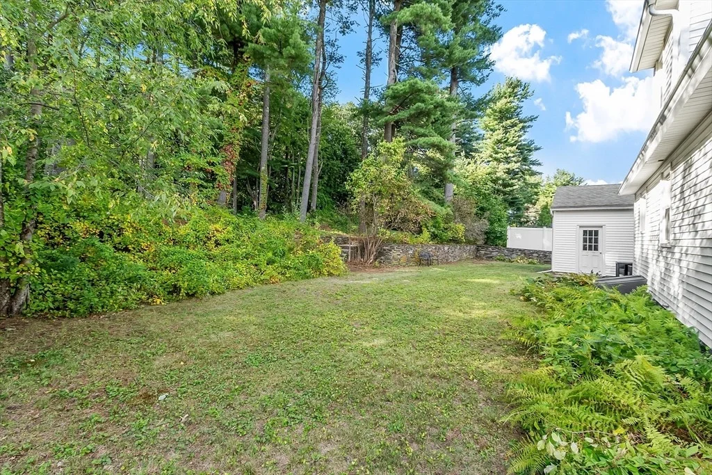 Photo of 31 Crestview Dr