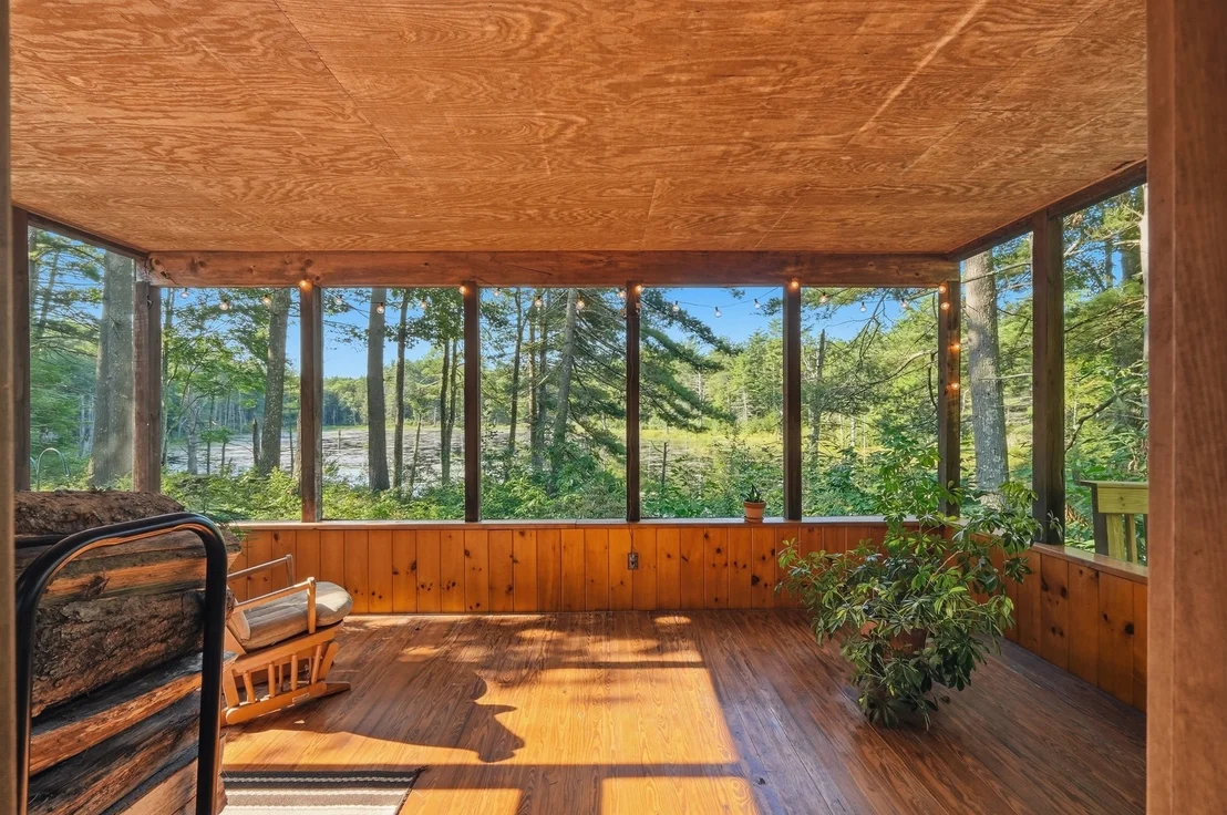 Photo of 488 White Rd