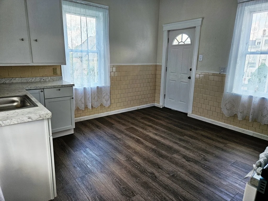 Photo of 168 Spring St