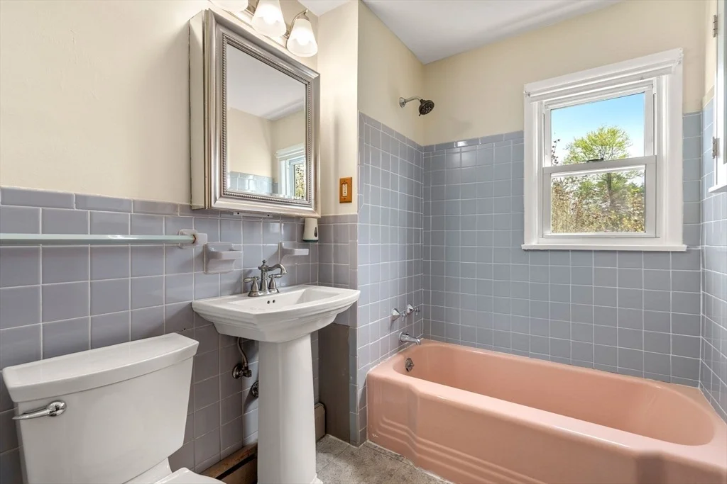 Photo of 29 Llewellyn Drive