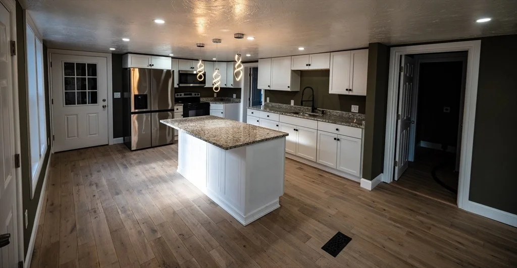 Photo of 217 Spring St
