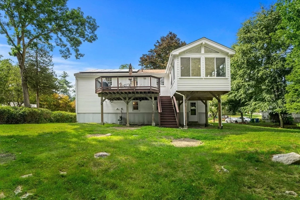 Photo of 21 Freeport Dr