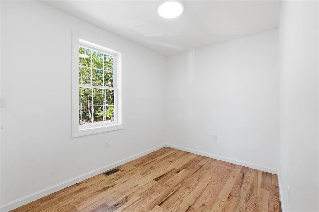 Photo of 39 Hiland Road