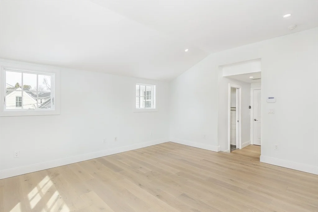 Photo of 4 Ruby Avenue