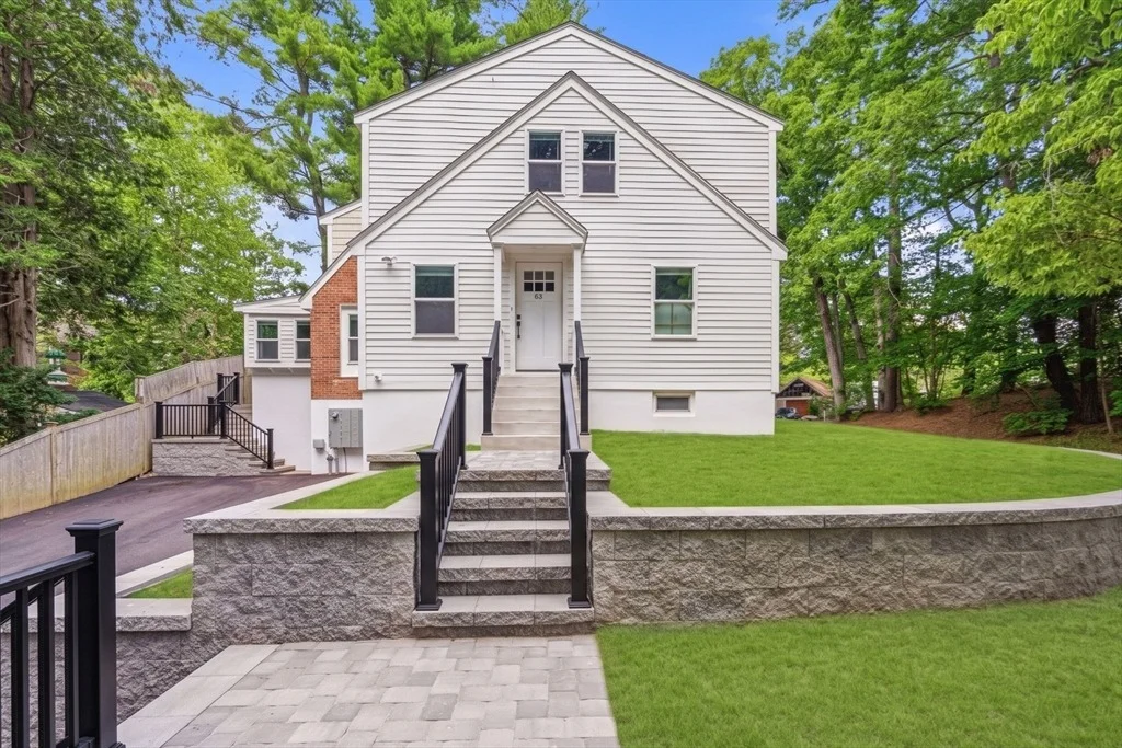 Photo of 63 Russell Rd