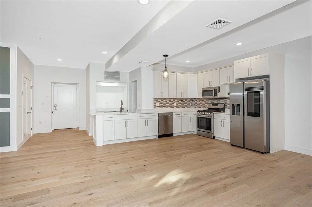 Photo of Unit 205 at 17 Kearney Sq