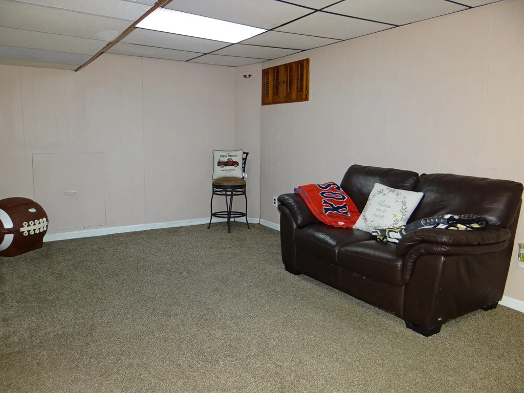 Photo of 25 Marshall Ave