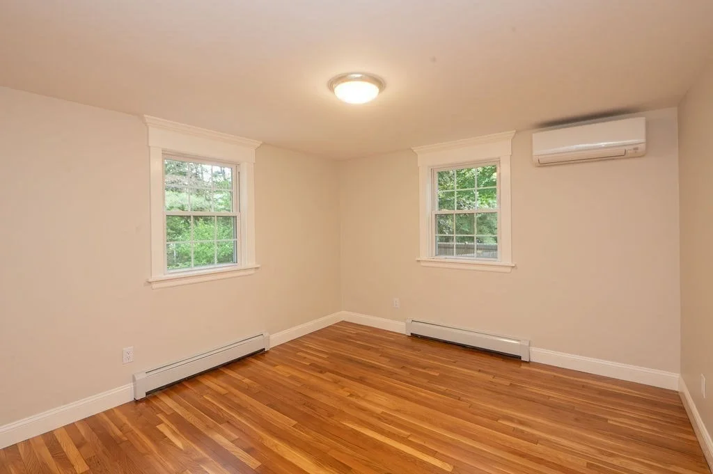 Photo of 14 Web Rd