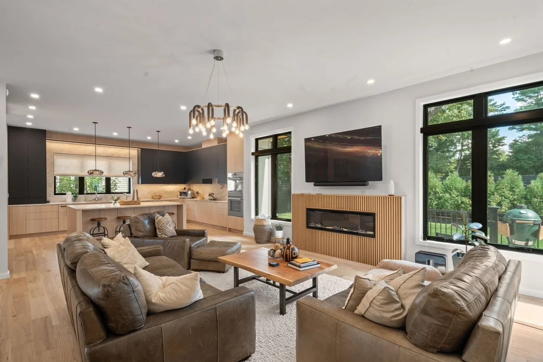 Photo of 6 Caulfield Cir