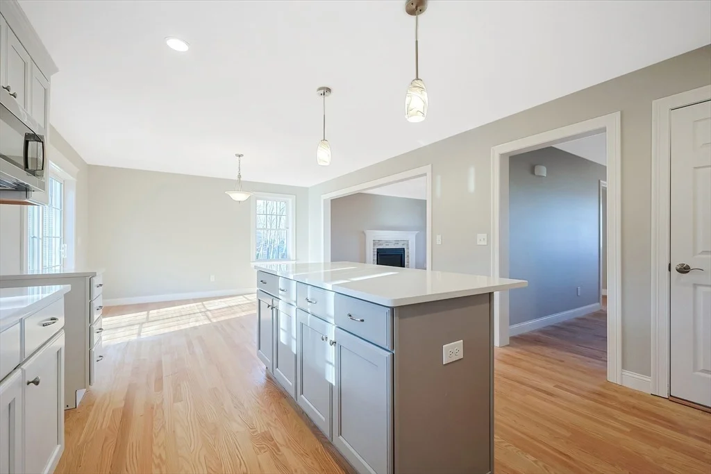 Photo of 19 Oriole Dr