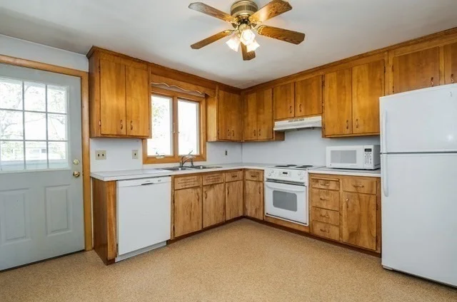 Photo of 6 Barnes Ave